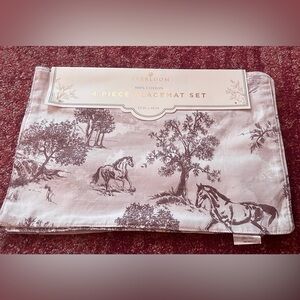 Everloom 4 Piece Placemat Set Horse Design NWT Cotton
